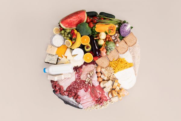 A Dieta Cetogênica é um tipo de dieta que tem ganhado popularidade, neste artigo abordaremos seus benefícios e como segui-la.
